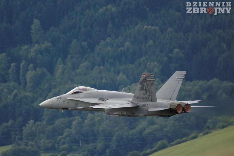 dodaj nazwę zdjęcia