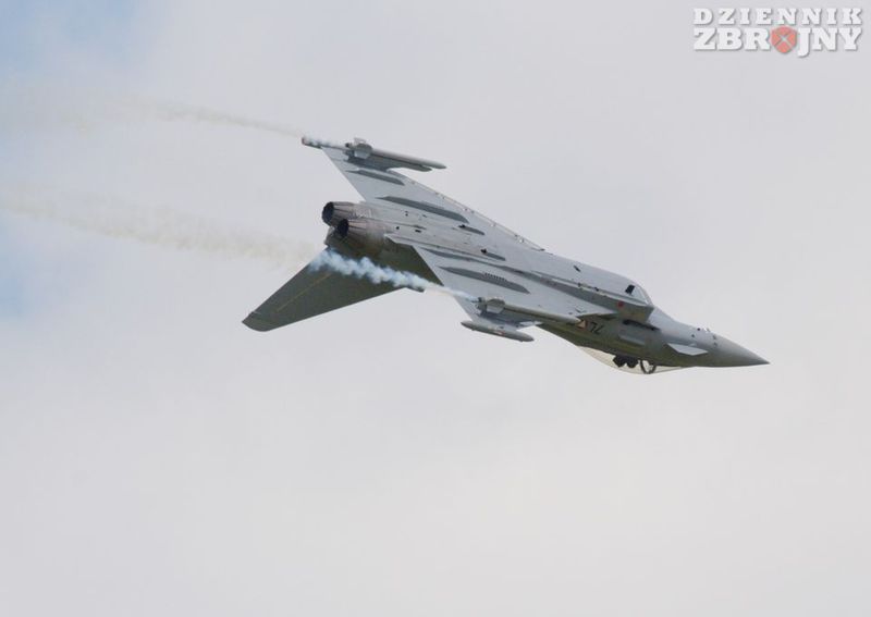 dodaj nazwę zdjęcia