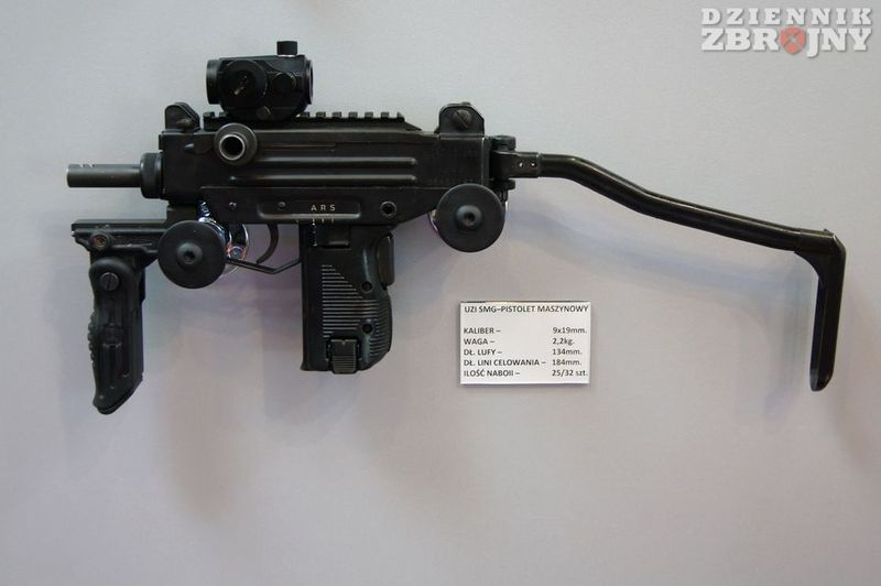 pistolet maszynowy Uzi SMG