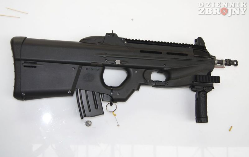 karabinek F2000 Tactical TR