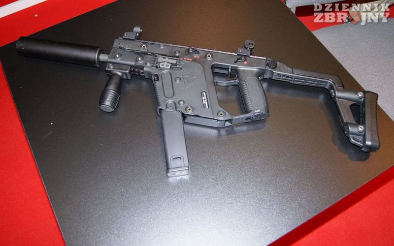 oryginalny w swej konstrukcji, pm 11,43 mm Kriss Super V Vektor SMG