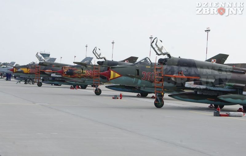 Su-22 przygotowywane do kolejnego lotu