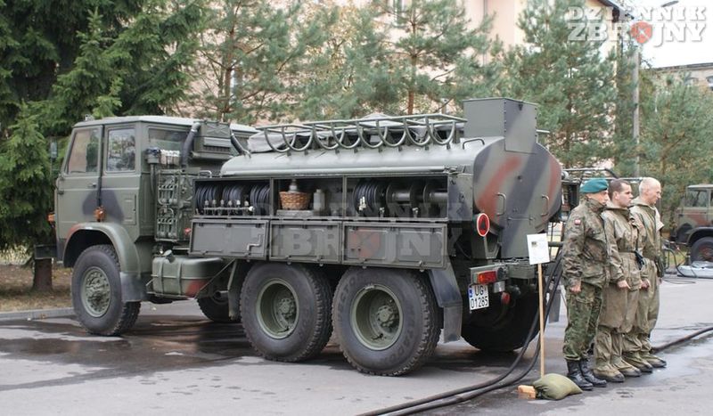 Star 266 jako baza do odkażania.