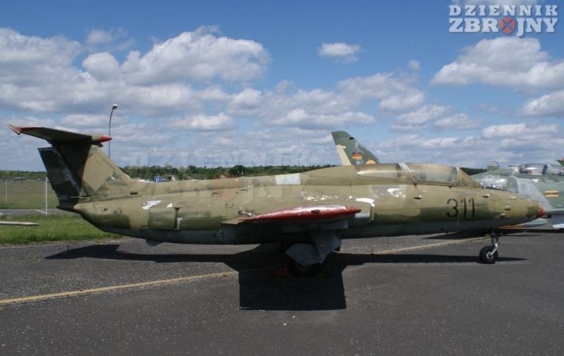 Szkolno treningowy L-29 Delfin