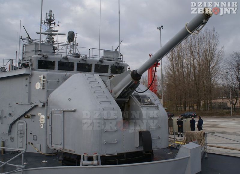 Armata kalibru 100mm