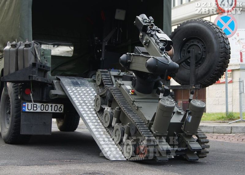 Saperski robot Inspector