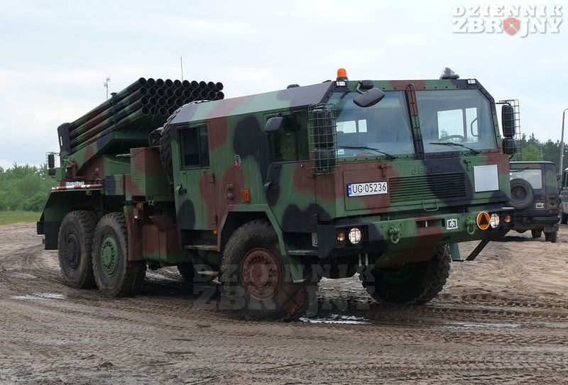 Polska modyfikacja Grada, wyrzutnia WR-40 Langusta
