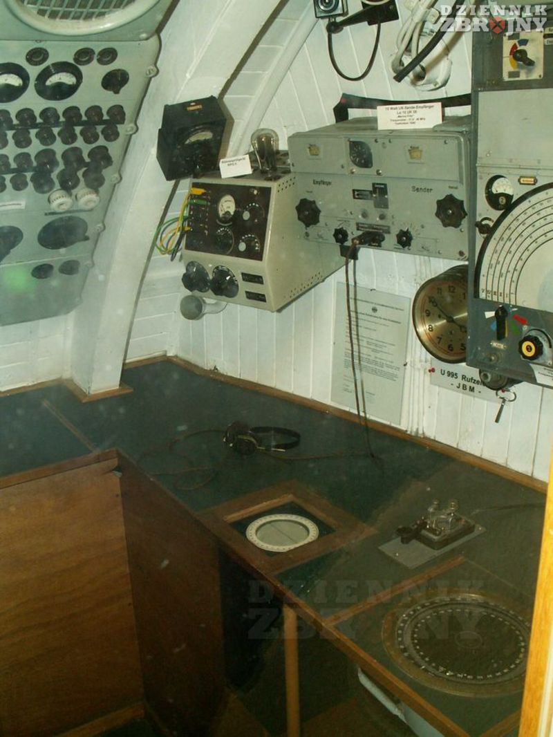 U-995, muzeum na plaży.