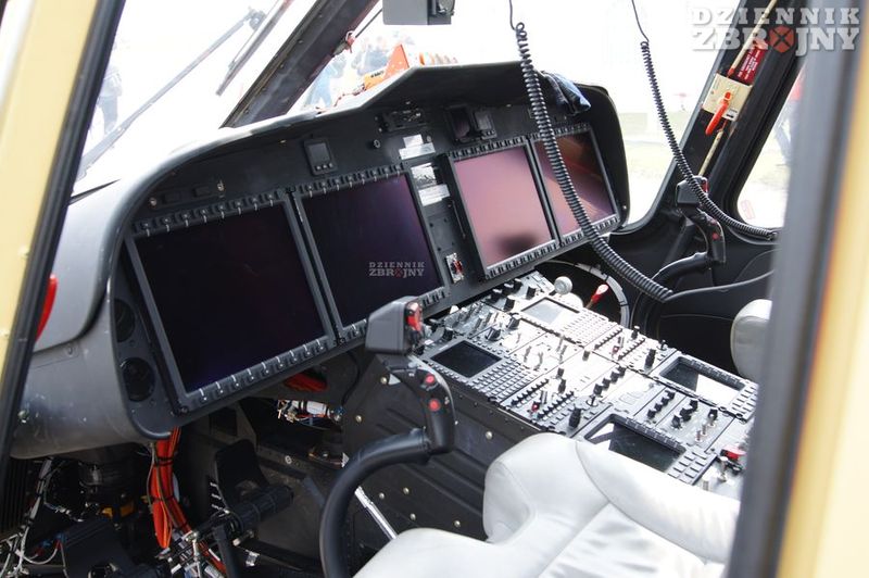 Kabina w standardzie glass cockpit.