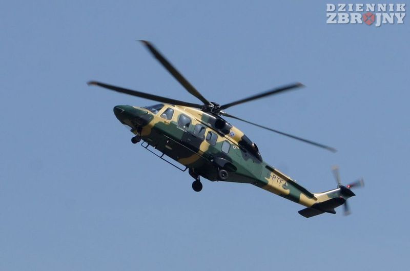 AW149 w powietrzu.