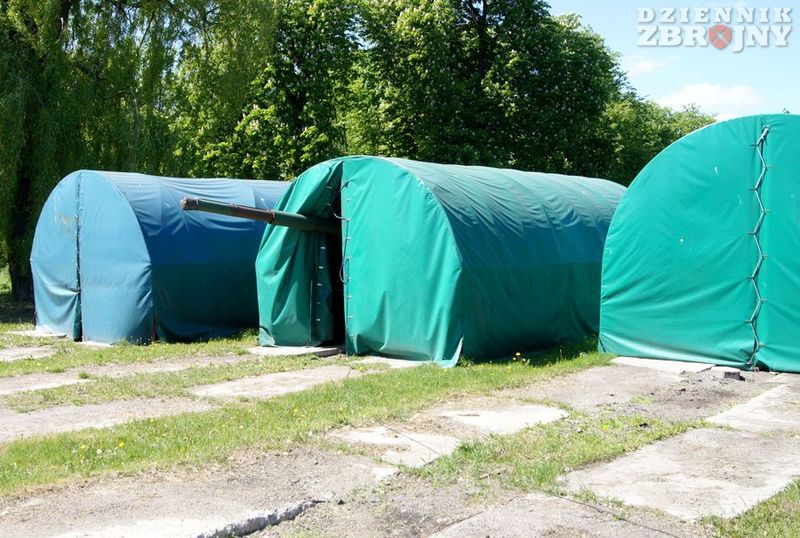 Po remoncie sprzęt jest trzymany w odpowiednich warunkach. 