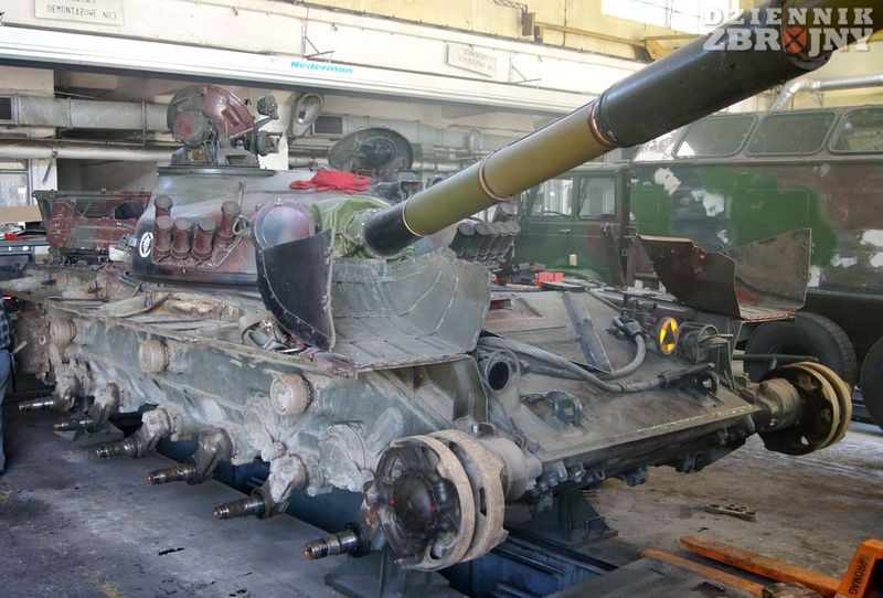 W negliżu T-72 od podhalańczyków.