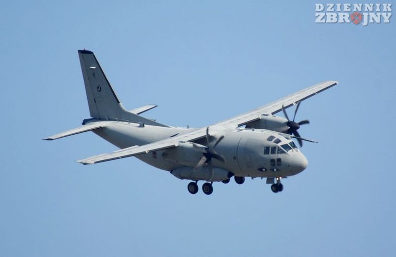 Samolot transportowy Alenia C-27J Spartan.