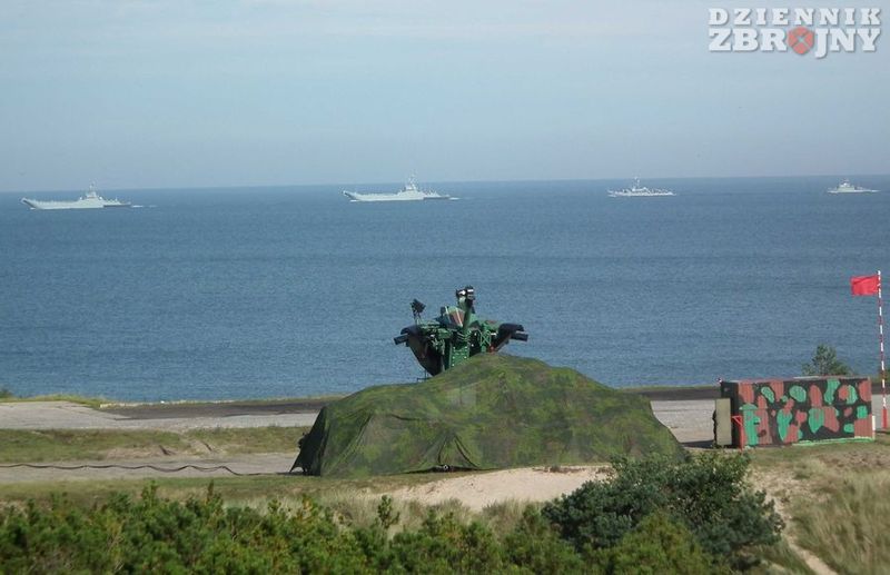 Flotylla desantowa na horyzoncie.