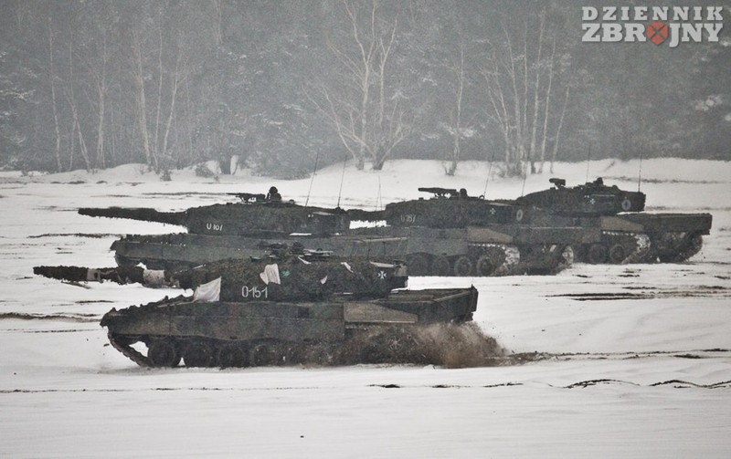 dodaj nazwę zdjęcia