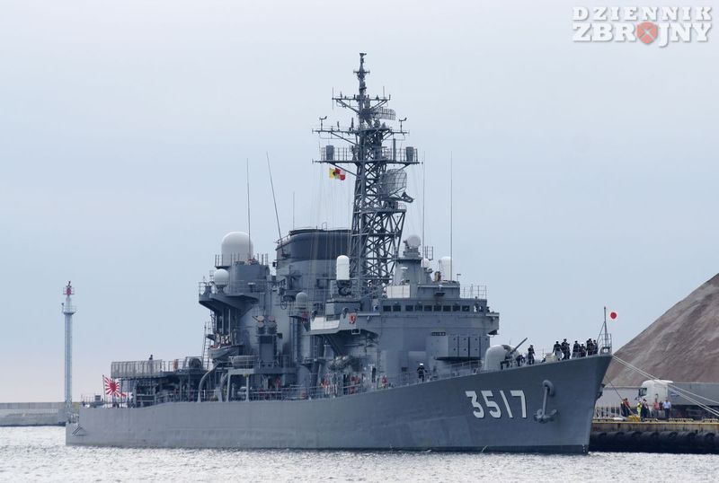 Japońskie okręty wojenne w Gdyni