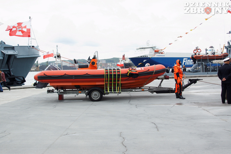 Sprzęt morskiej grupy ratowniczej.