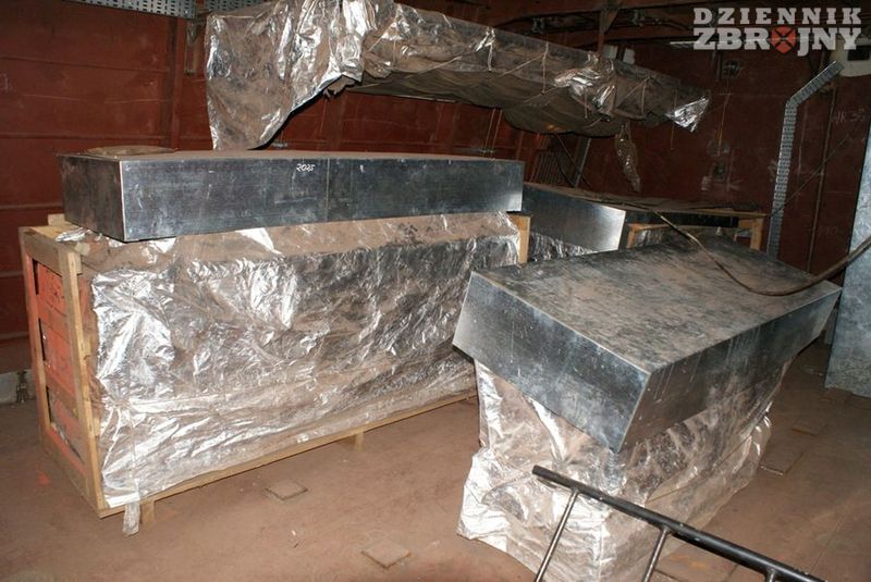 Kambuz okrętowy z częścią urządzeń.