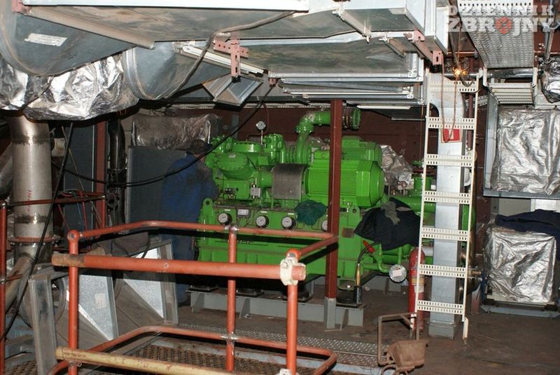 Wnętrze okrętu nie jest wydmuszką, jak co niektórzy sugerują.