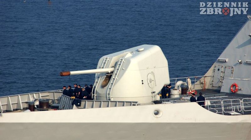 Armata OTO Melara kalibru 127 mm