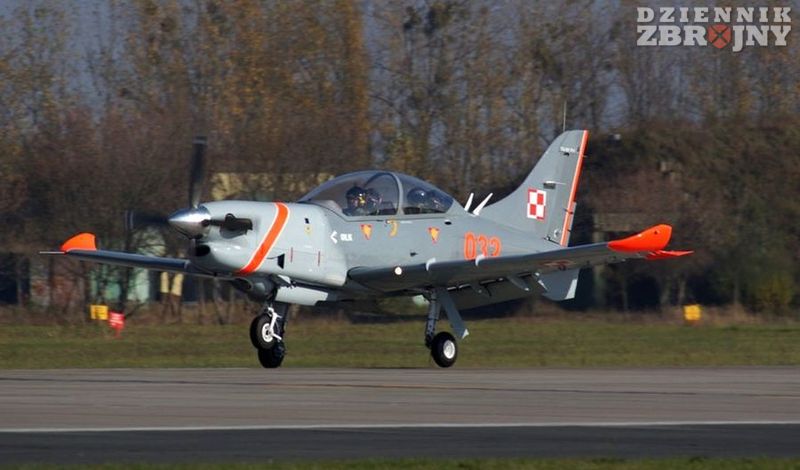 PZL-130 Orlik.