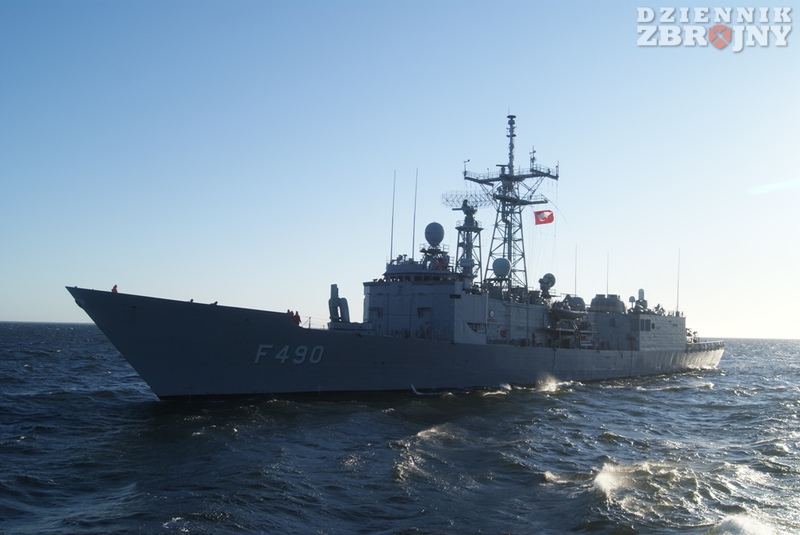 Okręt wszedł do służby w 1980 roku, a Turcy przejęli go w 1997.