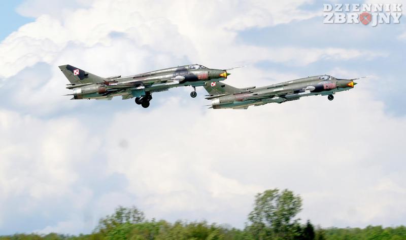 Para szturmowo-bombowych Su-22