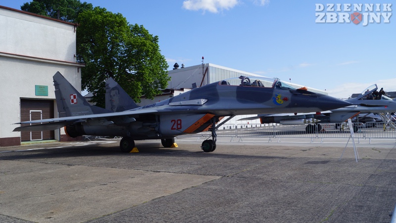 Pierwszy zmodernizowany MiG-29UB