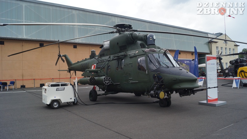 W-3PL Głuszec na stoisku AgustaWestland/PZL Świdnik