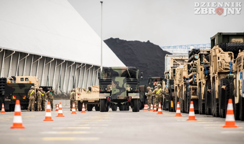 dodaj nazwę zdjęcia